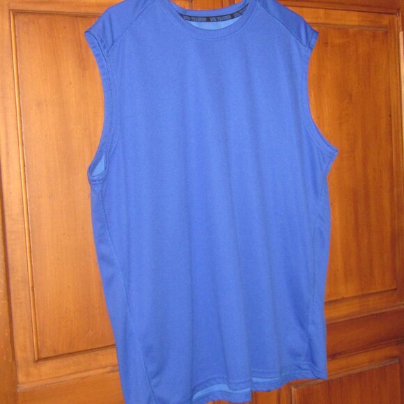 Men's XL Bundle Sleeveless Athletic Shirts - Picture 2 of 7